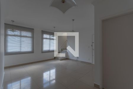 Sala 1 de apartamento para alugar com 4 quartos, 179m² em Minaslandia, Belo Horizonte