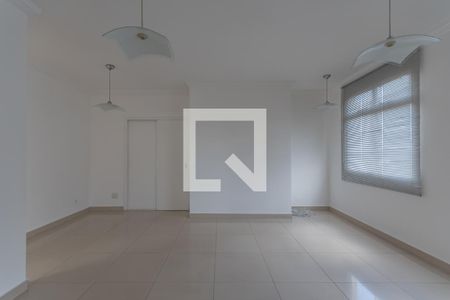 Sala 1 de apartamento para alugar com 4 quartos, 179m² em Minaslandia, Belo Horizonte