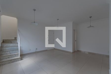 Sala 1 de apartamento para alugar com 4 quartos, 179m² em Minaslandia, Belo Horizonte