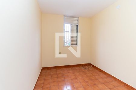 Quarto 2 de apartamento para alugar com 2 quartos, 50m² em Jardim Bonifacio, São Paulo