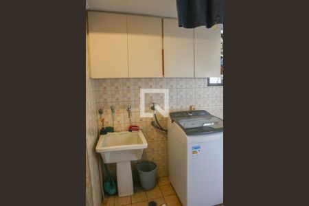 Apartamento para alugar com 220m², 3 quartos e 2 vagas Apartamento para alugar com 220m², 3 quartos e 2 vagasÁrea de Serviço