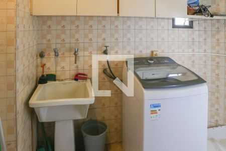 Apartamento para alugar com 220m², 3 quartos e 2 vagas Apartamento para alugar com 220m², 3 quartos e 2 vagasÁrea de Serviço