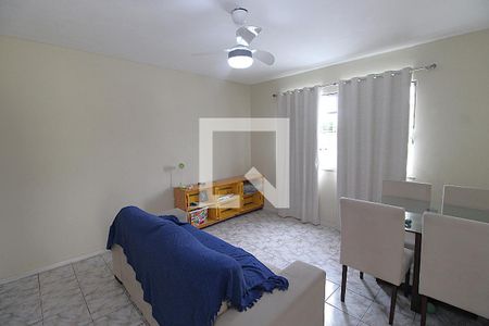 Sala de casa para alugar com 2 quartos, 95m² em Marechal Hermes, Rio de Janeiro