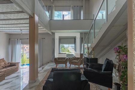 Sala 1 de casa à venda com 4 quartos, 150m² em Tupi, Belo Horizonte