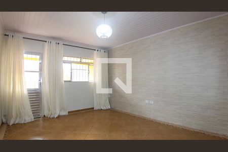 Casa à venda com 3 quartos, 251m² em Jardim Santa Adelia, São Paulo