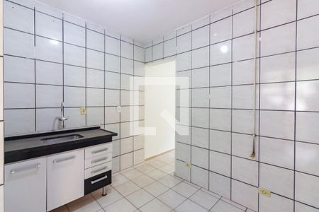 Cozinha  de casa para alugar com 1 quarto, 20m² em Bussocaba, Osasco