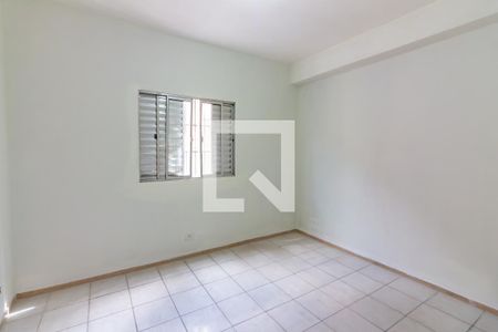 Comodo  de casa para alugar com 1 quarto, 20m² em Bussocaba, Osasco