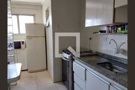 Cozinha de apartamento à venda com 2 quartos, 58m² em Pinheiros, São Paulo