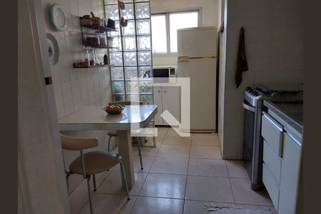 Cozinha de apartamento à venda com 2 quartos, 58m² em Pinheiros, São Paulo