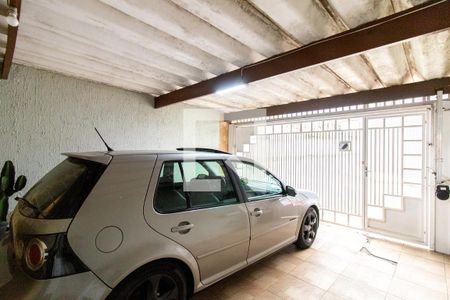 Casa à venda com 103m², 2 quartos e 2 vagas Casa à venda com 103m², 2 quartos e 2 vagasGaragem