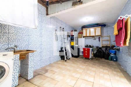 Casa à venda com 103m², 2 quartos e 2 vagas Casa à venda com 103m², 2 quartos e 2 vagasÁrea de Serviço