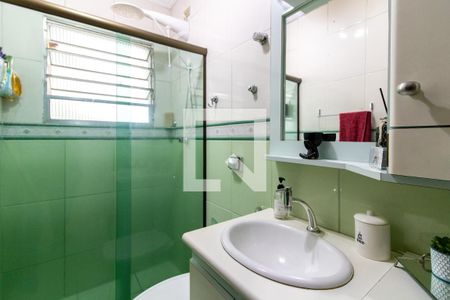 Casa à venda com 103m², 2 quartos e 2 vagas Casa à venda com 103m², 2 quartos e 2 vagasBanheiro