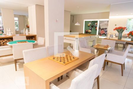 Apartamento à venda com 204m², 4 quartos e 4 vagas Apartamento à venda com 204m², 4 quartos e 4 vagasSala De Jogos