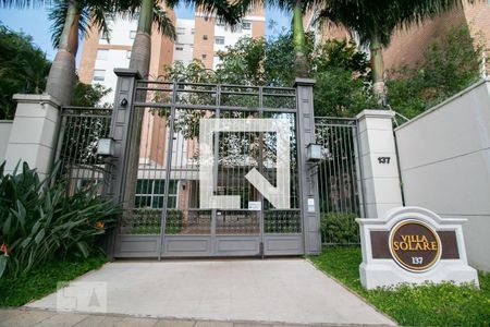 Apartamento à venda com 204m², 4 quartos e 4 vagas Apartamento à venda com 204m², 4 quartos e 4 vagasFachada