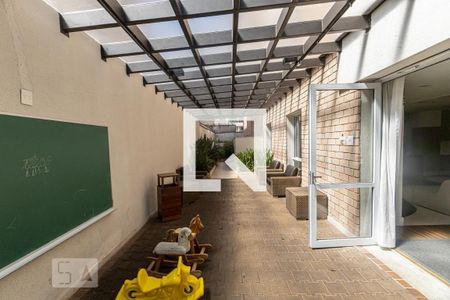 Apartamento à venda com 204m², 4 quartos e 4 vagas Apartamento à venda com 204m², 4 quartos e 4 vagasÁrea Comum