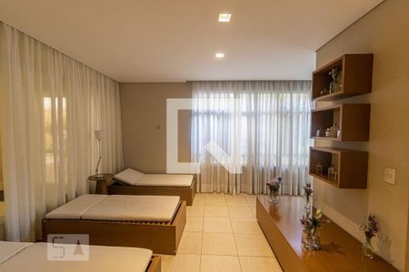 Apartamento à venda com 204m², 4 quartos e 4 vagas Apartamento à venda com 204m², 4 quartos e 4 vagasSauna