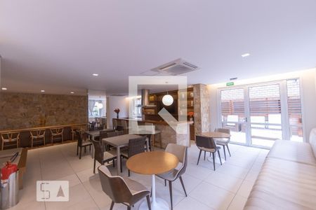 Apartamento à venda com 204m², 4 quartos e 4 vagas Apartamento à venda com 204m², 4 quartos e 4 vagasSalão