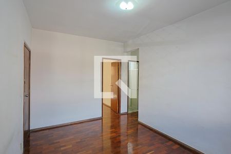 Sala de apartamento à venda com 3 quartos, 82m² em Coração Eucarístico, Belo Horizonte