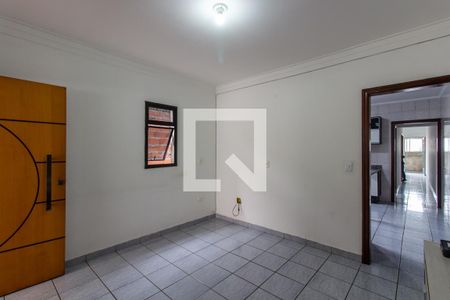 Sala de casa para alugar com 2 quartos, 50m² em Vila Carmosina, São Paulo