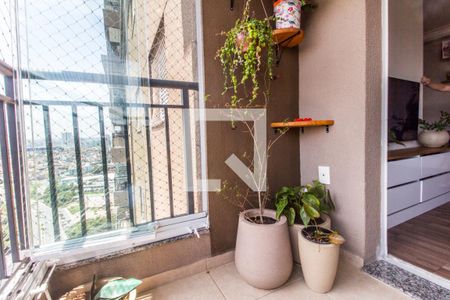 Varanda de apartamento para alugar com 2 quartos, 60m² em Jardim Tupanci, Barueri