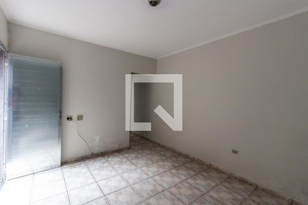 Sala de casa para alugar com 2 quartos, 50m² em Vila Carmosina, São Paulo