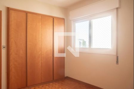 Quarto 1 de apartamento para alugar com 3 quartos, 160m² em Vila Clementino, São Paulo