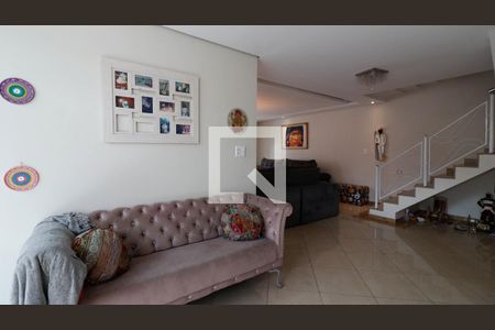 Sala de casa à venda com 3 quartos, 312m² em Vila Guilhermina, São Paulo