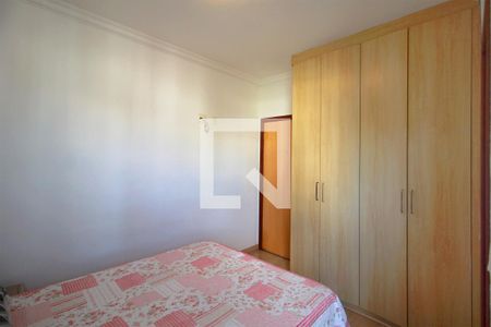 Suite de apartamento à venda com 3 quartos, 99m² em Buritis, Belo Horizonte