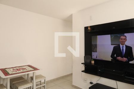 Sala de apartamento para alugar com 2 quartos, 40m² em Jardim Helena, São Paulo