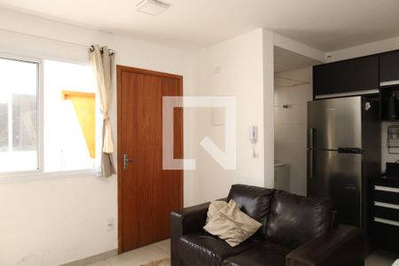 Sala de apartamento para alugar com 2 quartos, 40m² em Jardim Helena, São Paulo