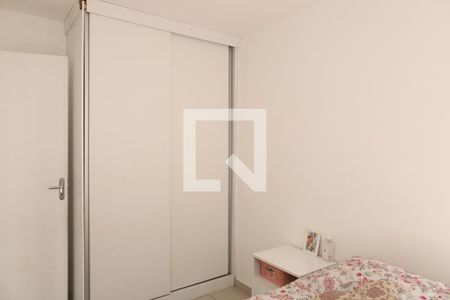 Quarto 1 de apartamento para alugar com 2 quartos, 40m² em Jardim Helena, São Paulo