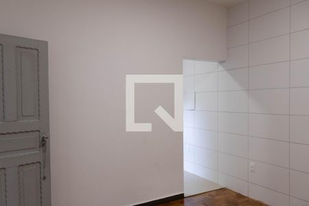 Sala de casa para alugar com 2 quartos, 30m² em Prado, Belo Horizonte