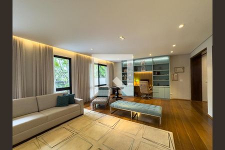 Foto 10 de casa à venda com 5 quartos, 337m² em Jardim Marajoara, São Paulo