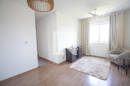 Sala de apartamento para alugar com 2 quartos, 63m² em Porto Novo, São Gonçalo