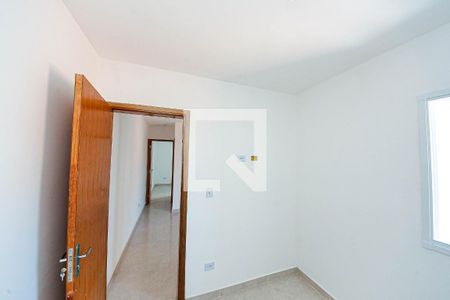 Quarto 1 de apartamento para alugar com 2 quartos, 35m² em Vila Darli, São Paulo