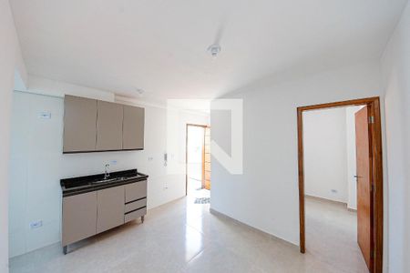 Sala/Cozinha de apartamento para alugar com 2 quartos, 35m² em Vila Darli, São Paulo