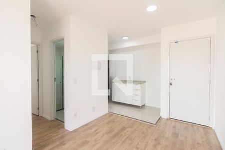 Sala  de apartamento para alugar com 2 quartos, 41m² em Vila Carrão, São Paulo