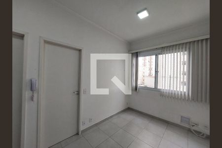 Sala de apartamento para alugar com 2 quartos, 34m² em Jardim Taquaral, São Paulo