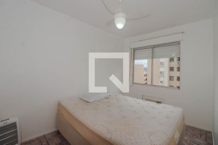 Quarto 1 de apartamento para alugar com 2 quartos, 58m² em Sarandi, Porto Alegre