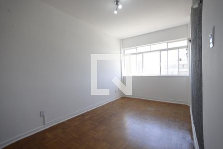 Sala de apartamento para alugar com 1 quarto, 42m² em Cambuci, São Paulo