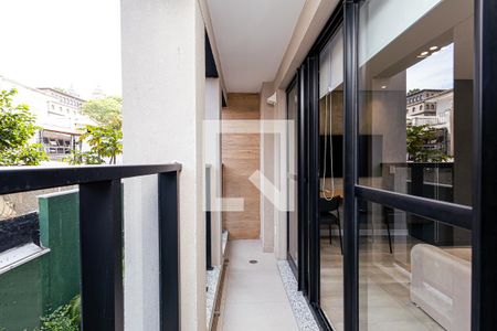 Sacada de kitnet/studio para alugar com 1 quarto, 32m² em Pinheiros, São Paulo