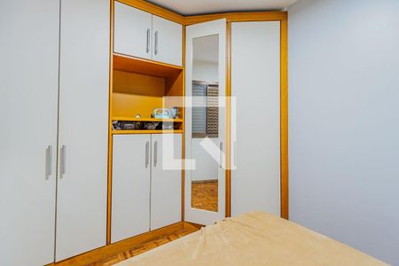 Quarto de apartamento à venda com 3 quartos, 67m² em Cascata, Porto Alegre