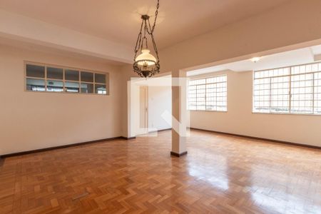 Sala de casa à venda com 4 quartos, 300m² em Alto Barroca, Belo Horizonte