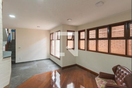 Sala de casa para alugar com 4 quartos, 280m² em Jardim Proenca I, Campinas