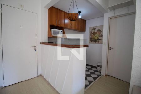 Cozinha de apartamento para alugar com 1 quarto, 45m² em Pinheiros, São Paulo