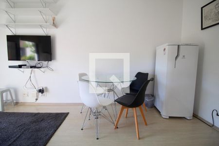 Sala de apartamento para alugar com 1 quarto, 45m² em Pinheiros, São Paulo