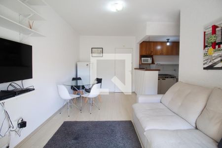 Sala de apartamento para alugar com 1 quarto, 45m² em Pinheiros, São Paulo