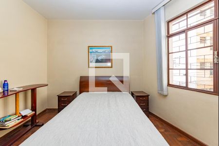 Apartamento à venda com 3 quartos, 80m² em Grajaú, Belo Horizonte