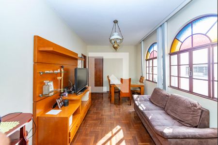 Sala de apartamento à venda com 3 quartos, 80m² em Grajaú, Belo Horizonte