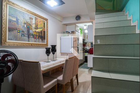 Sala de casa à venda com 2 quartos, 80m² em Bela Vista, São Paulo